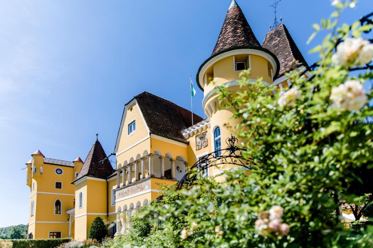 Georgi Schloss - Boutique Hotel Ehrenhausen Exteriör bild