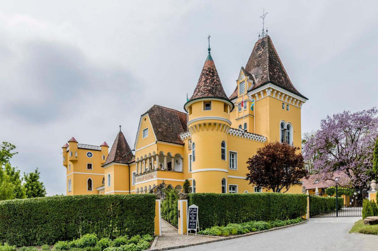 Georgi Schloss - Boutique Hotel Ehrenhausen Exteriör bild