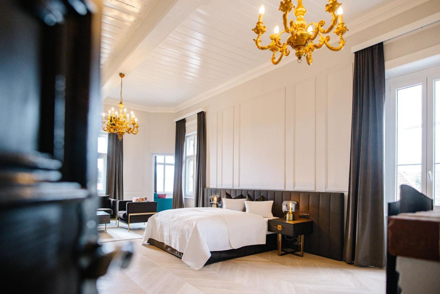 Georgi Schloss - Boutique Hotel Ehrenhausen Exteriör bild