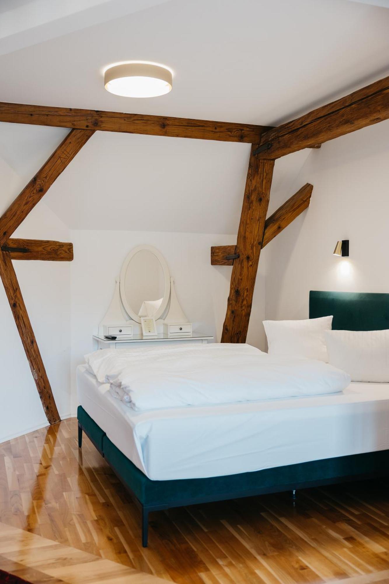 Georgi Schloss - Boutique Hotel Ehrenhausen Exteriör bild